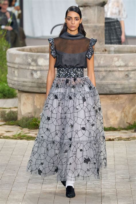 chanel couture contemporary|Chanel haute couture 2020 price.